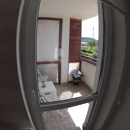ヴァウブジフApartament Alicjaアパートメント エクステリア 写真