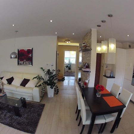 ヴァウブジフApartament Alicjaアパートメント エクステリア 写真